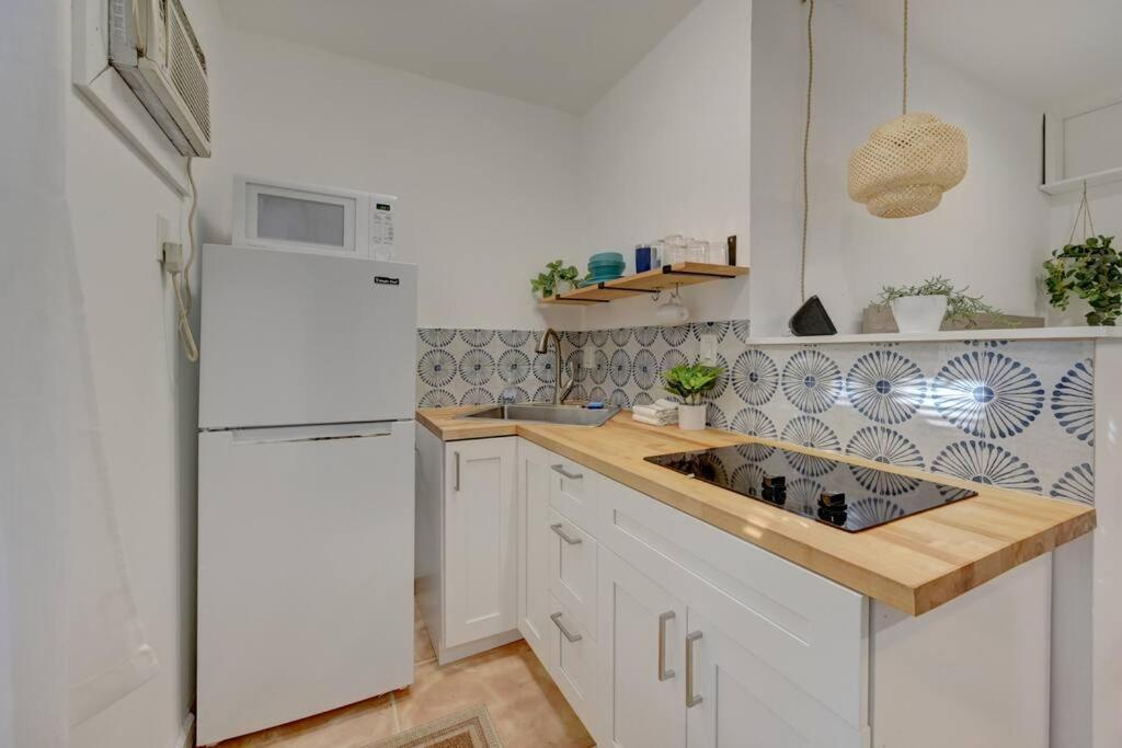 Garden Beach Studio @The Island Дирфилд Бич Экстерьер фото
